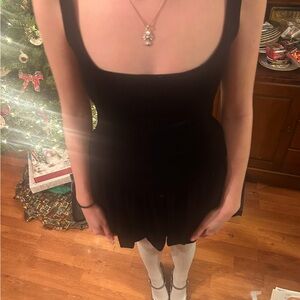 Elegant Black Sleeveless Dress